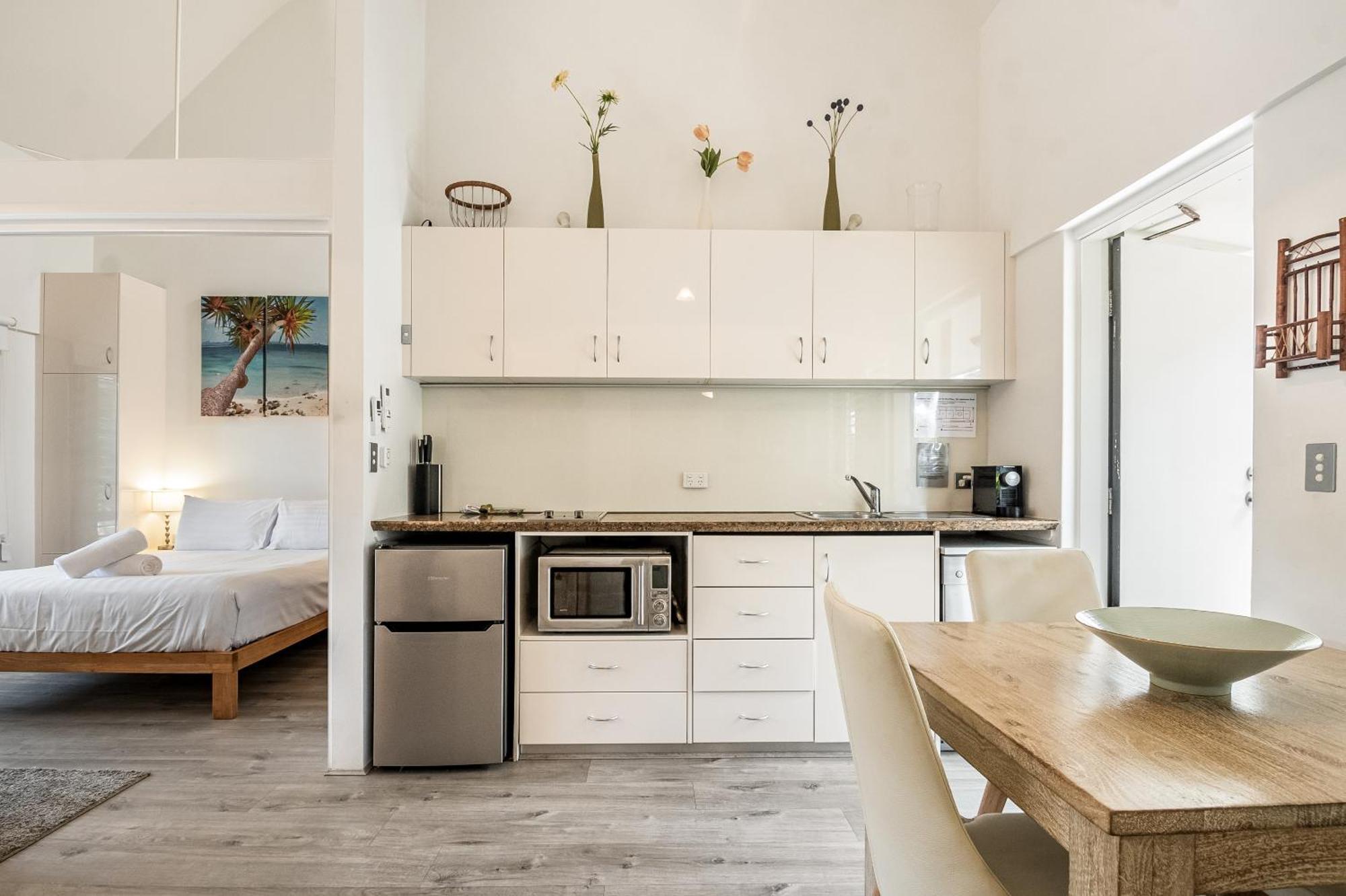 Julians Apartments Byron Bay Exterior foto